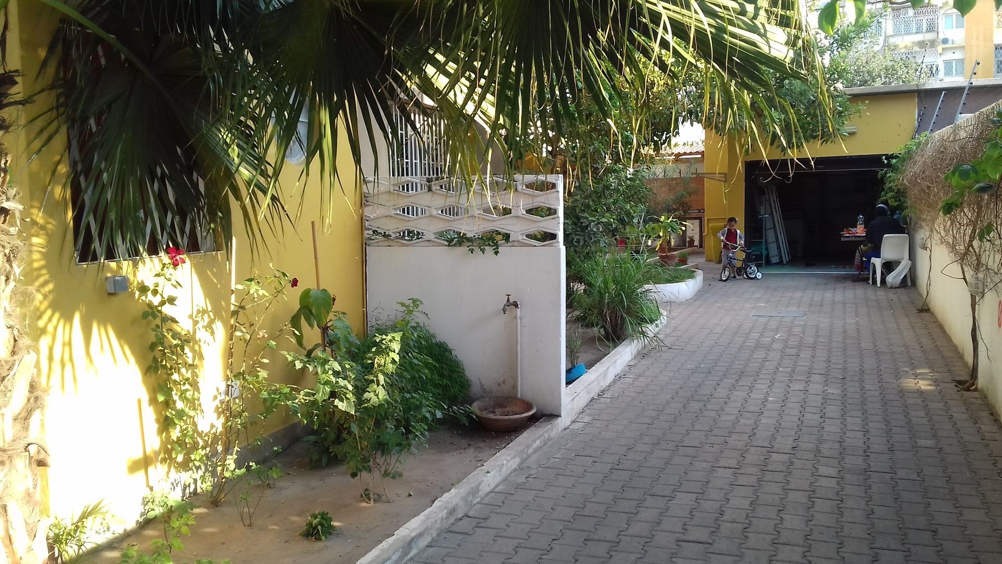 Marien Ngouabi Serviced T0 Chalet Maputo Exteriör bild
